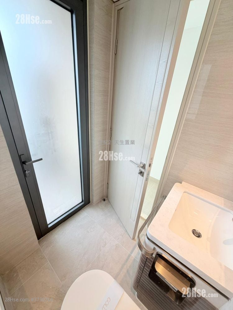 黄金海湾 租盘 2 房 , 1 浴室 545 平方尺