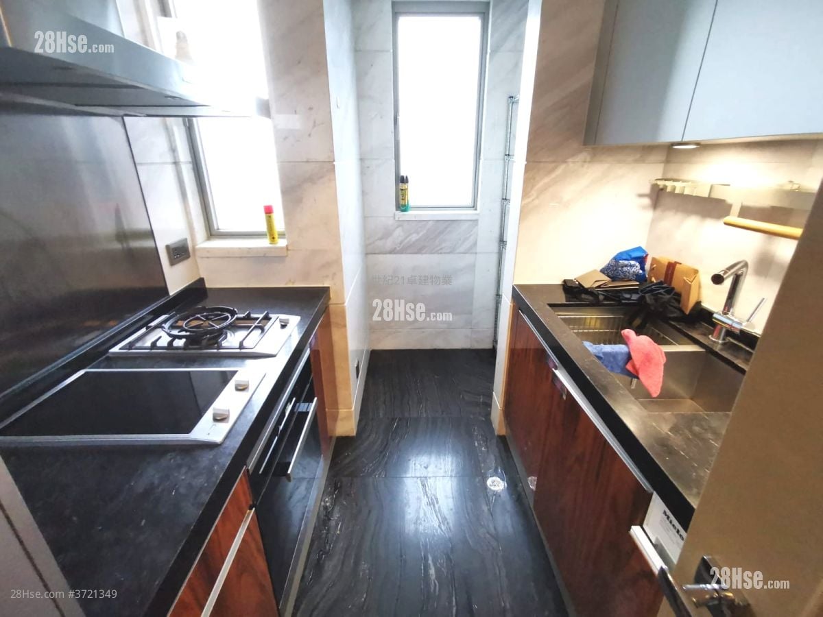 维港星岸 售盘 3 房 , 2 浴室 731 平方尺