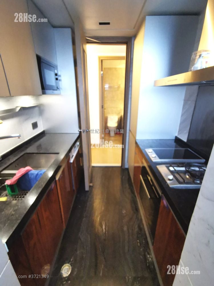 维港星岸 售盘 3 房 , 2 浴室 731 平方尺