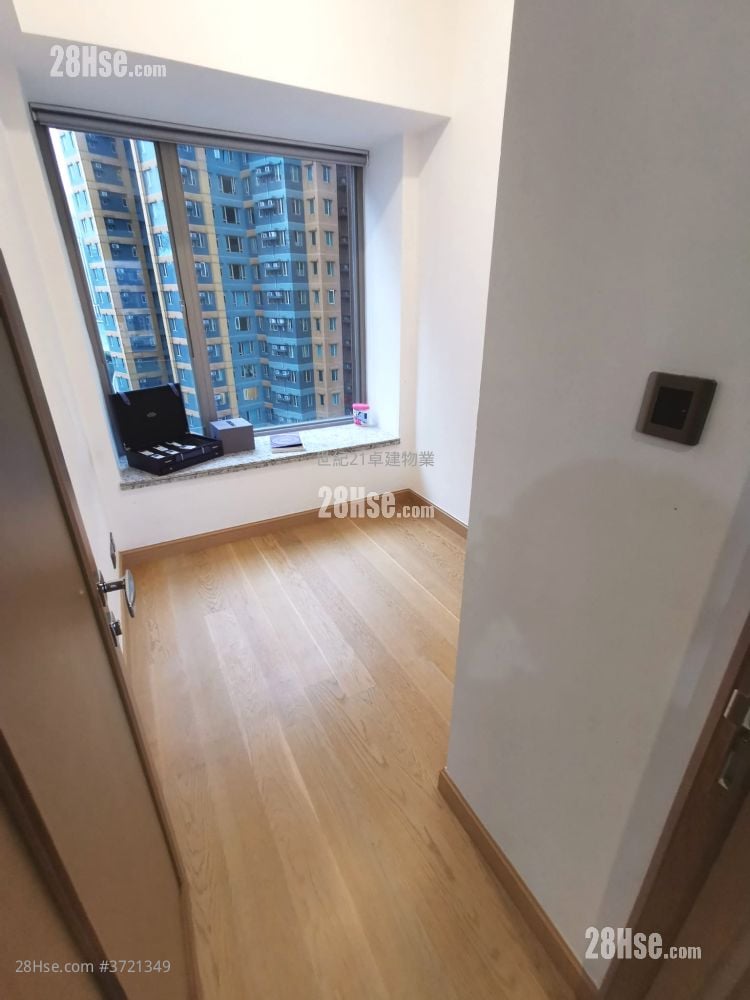 维港星岸 售盘 3 房 , 2 浴室 731 平方尺