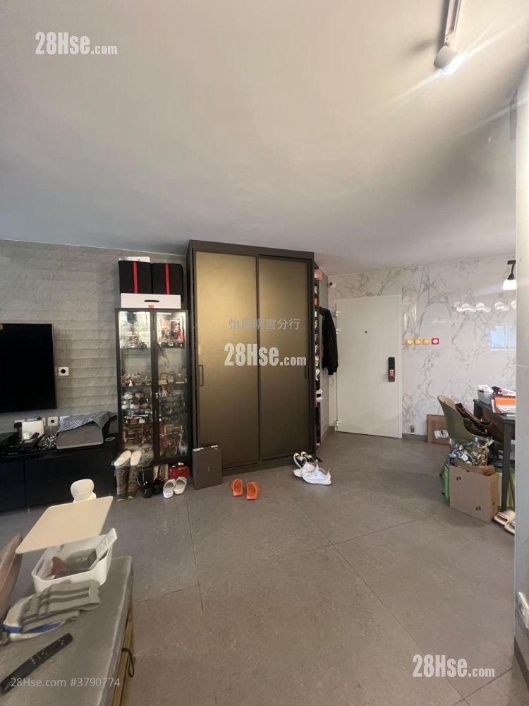 太古城 售盘 4 房 , 2 浴室 1,114 平方尺