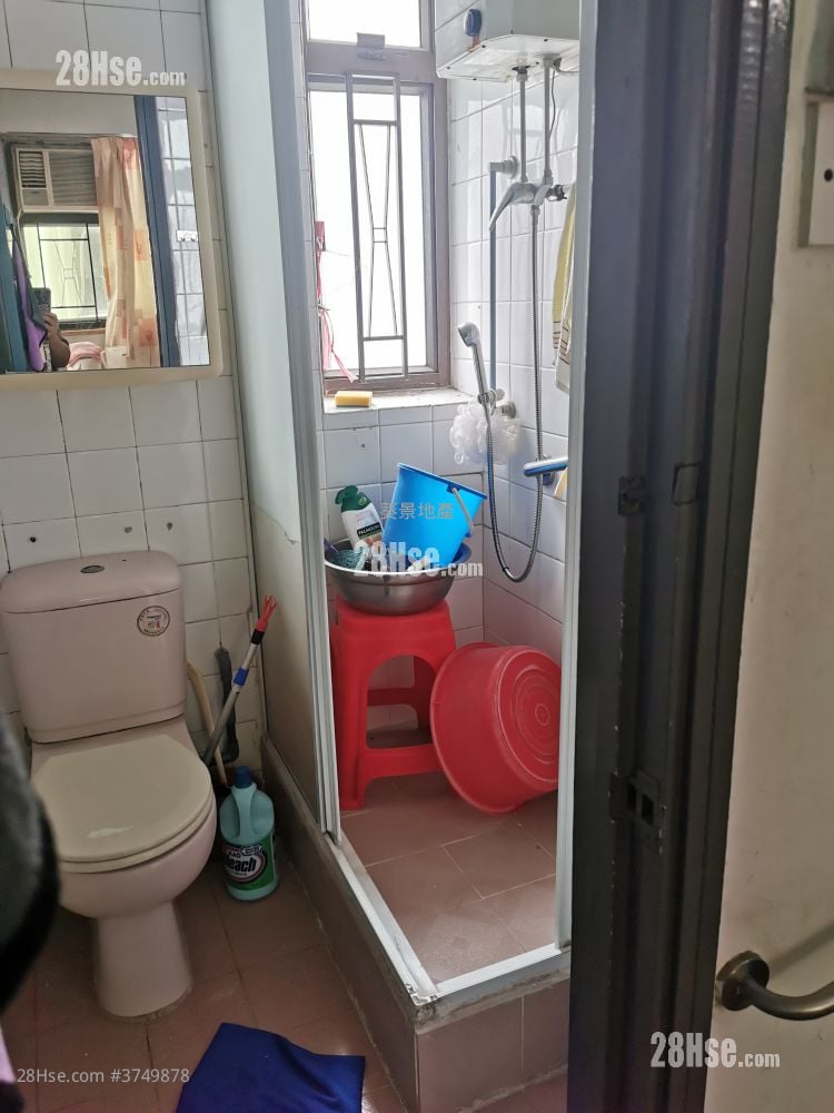 葵景大廈 售盤 2 房 , 1 浴室 358 平方呎