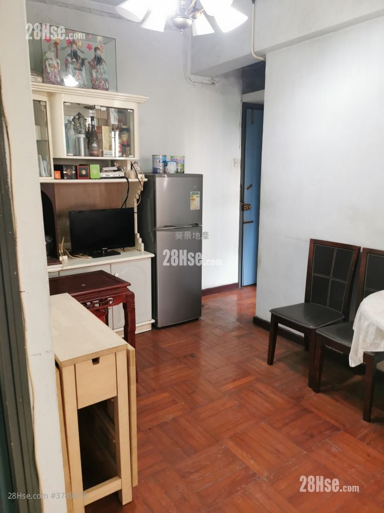 葵景大廈 售盤 2 房 , 1 浴室 358 平方呎