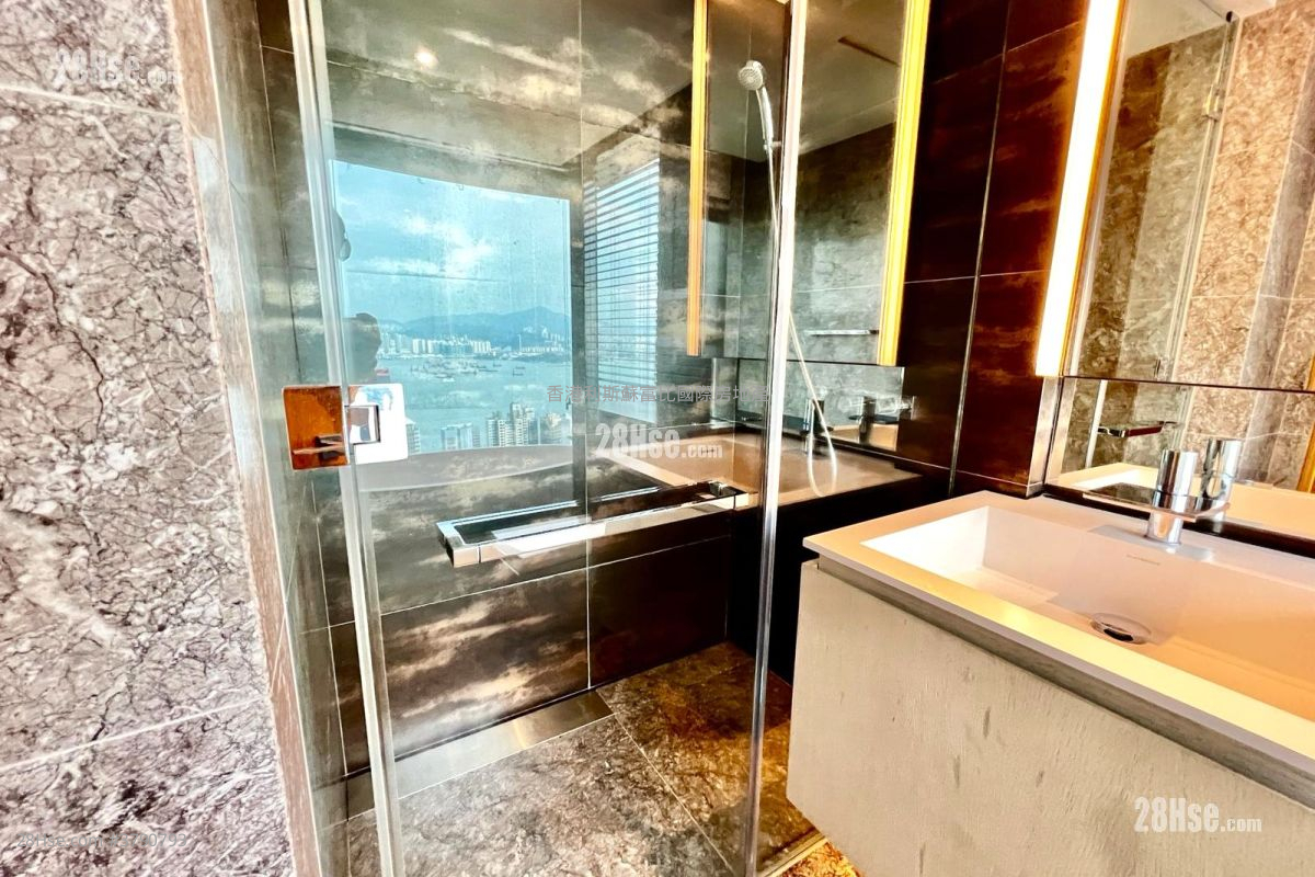 Alassio Rental 2 Bedrooms , 2 Bathrooms 1,010 ft²