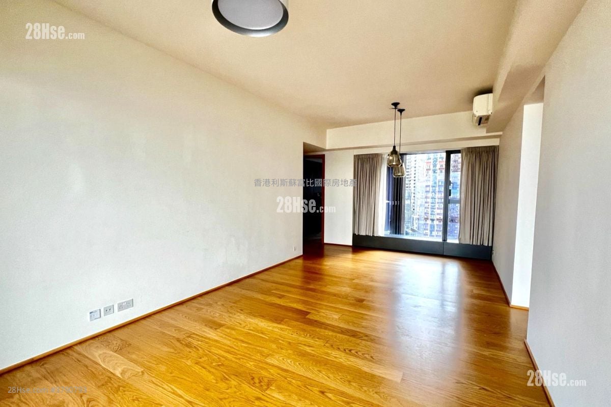 Alassio Rental 2 Bedrooms , 2 Bathrooms 1,010 ft²