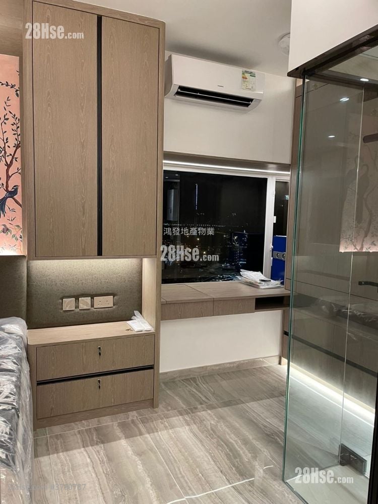 Mayfair Gardens Sell 2 Bedrooms , 1 Bathroom 360 ft²