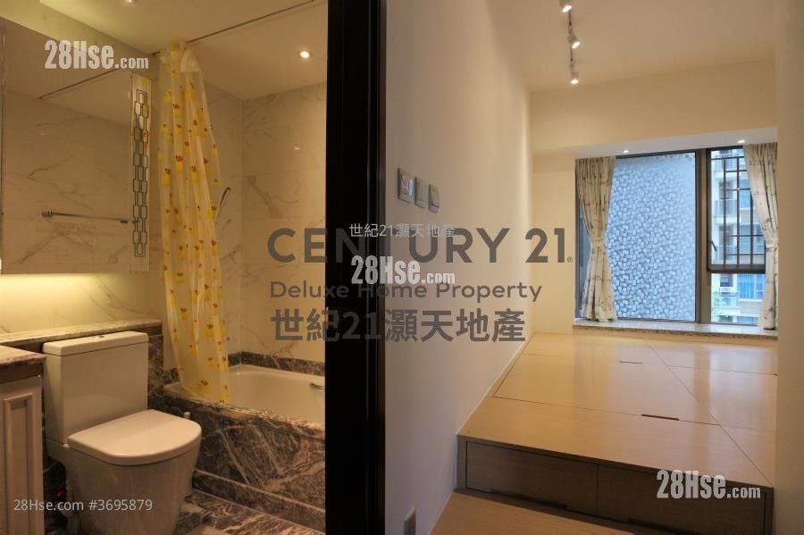 Mayfair By The Sea Rental 4 Bedrooms , 3 Bathrooms 1,400 ft²