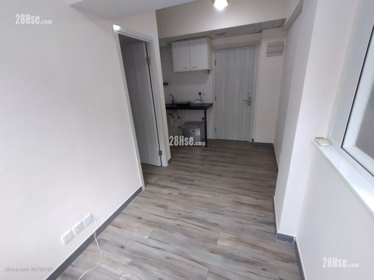 唐楼 租盘 1 浴室 145 平方尺