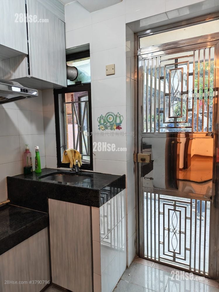 Village Rental 2 Bedrooms , 1 Bathroom 540 ft²