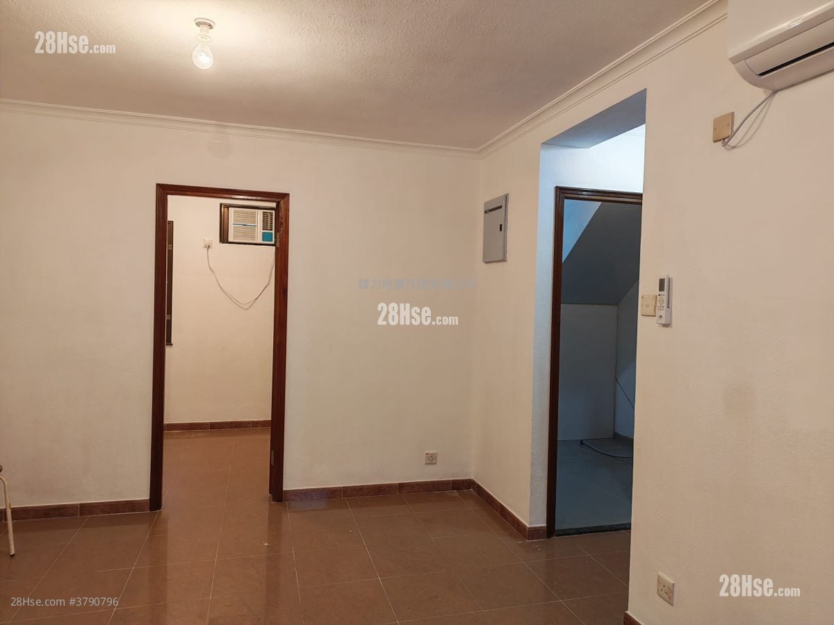 Village Rental 2 Bedrooms , 1 Bathroom 540 ft²