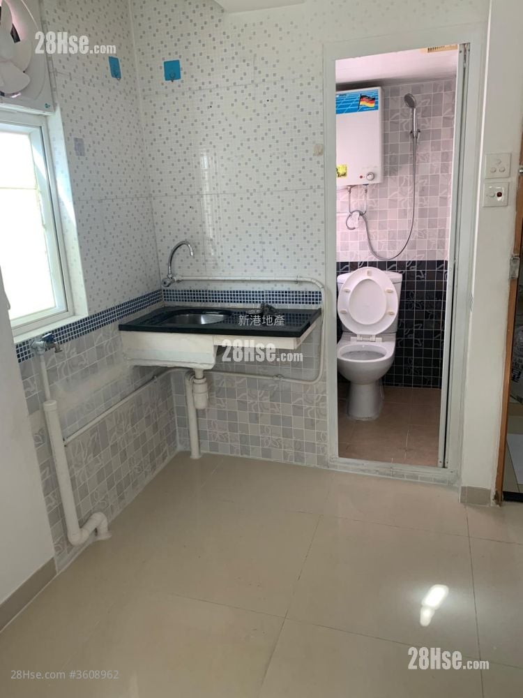 华昌楼 租盘 1 房 , 1 浴室 130 平方尺