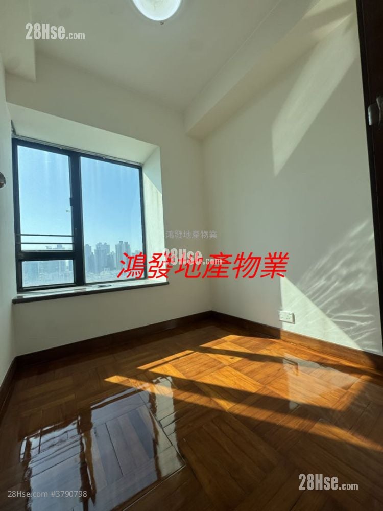 The Merrylands Rental 2 Bedrooms , 1 Bathroom 442 ft²