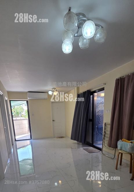 Village Sell 3 Bedrooms , 2 Bathrooms 700 ft²