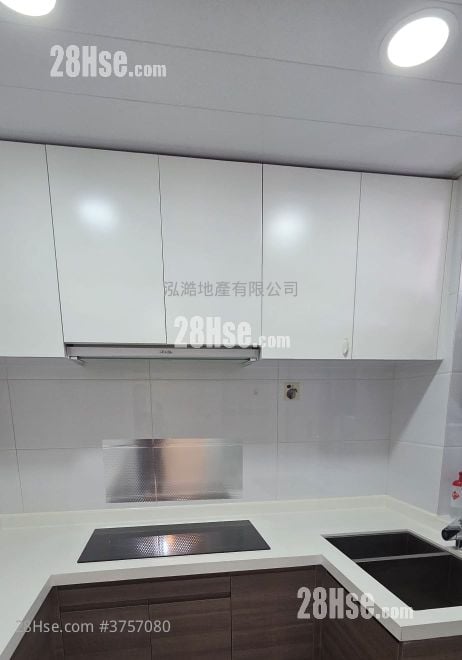 Village Sell 3 Bedrooms , 2 Bathrooms 700 ft²