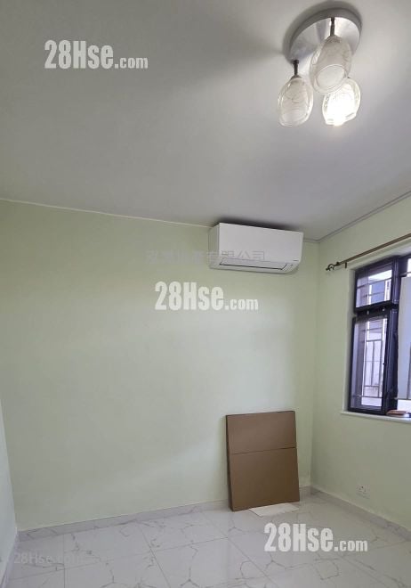 Village Sell 3 Bedrooms , 2 Bathrooms 700 ft²