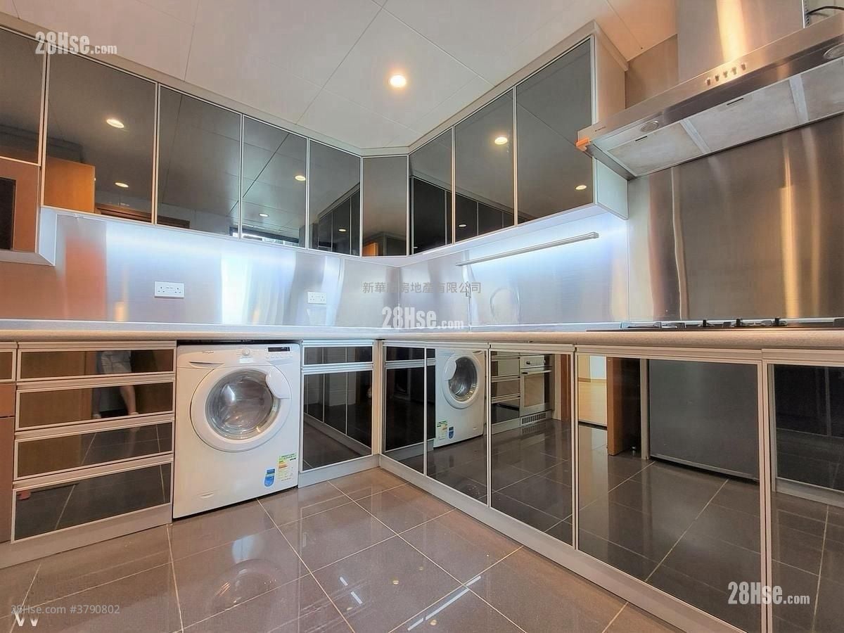 罗便臣道80号 租盘 3 房 , 1 浴室 865 平方尺