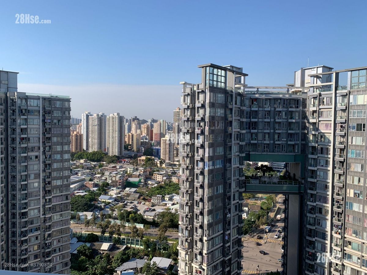 The Reach Sell 2 Bedrooms , 1 Bathroom 403 ft²