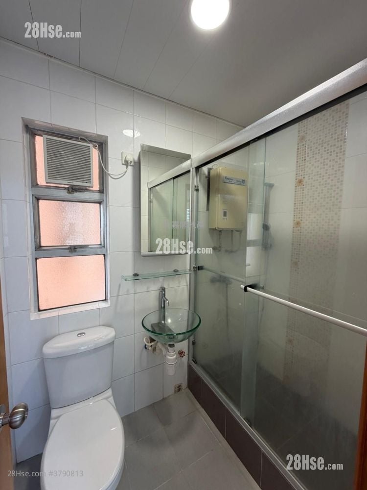 Amoy Gardens Sell 2 Bedrooms 470 ft²