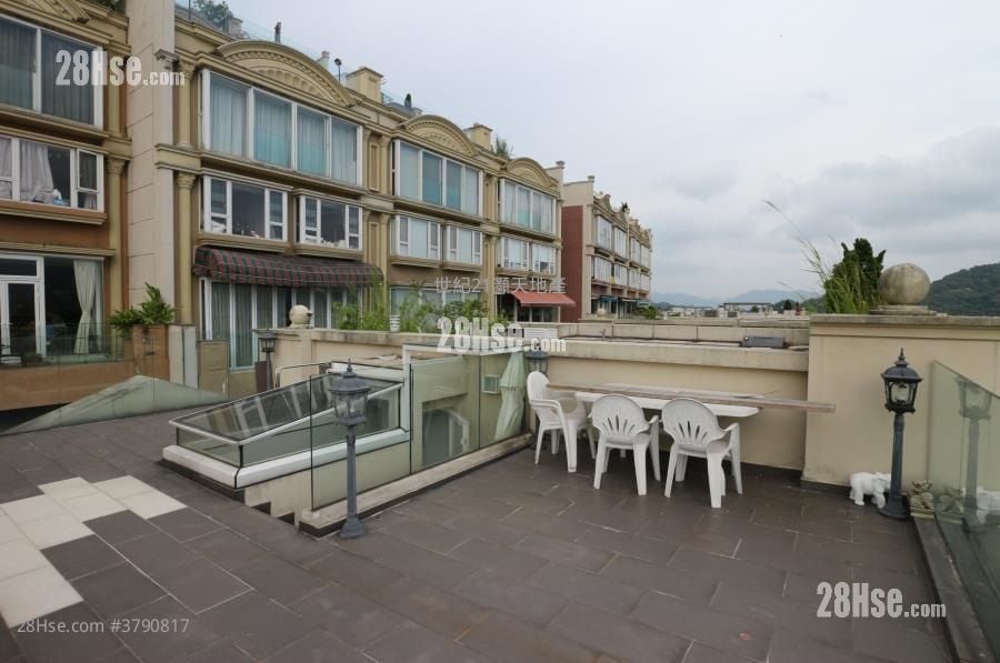 比华利山别墅 售盘 5+ 房 , 2 浴室 2,031 平方尺