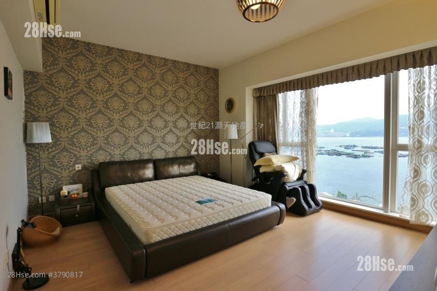 比华利山别墅 售盘 5+ 房 , 2 浴室 2,031 平方尺