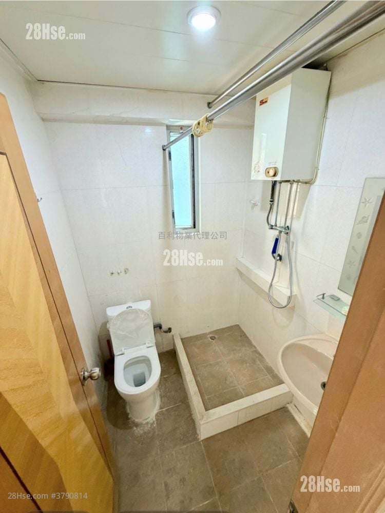 Hutchison Estate Sell 1 Bedroom , 1 Bathroom 348 ft²