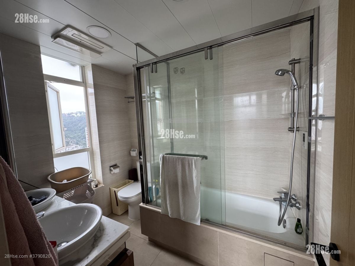 晋名峰 售盘 4 房 , 3 浴室 1,102 平方尺