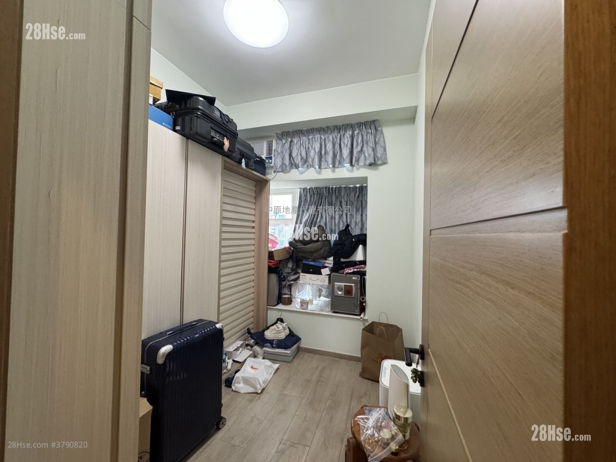 晋名峰 售盘 4 房 , 3 浴室 1,102 平方尺