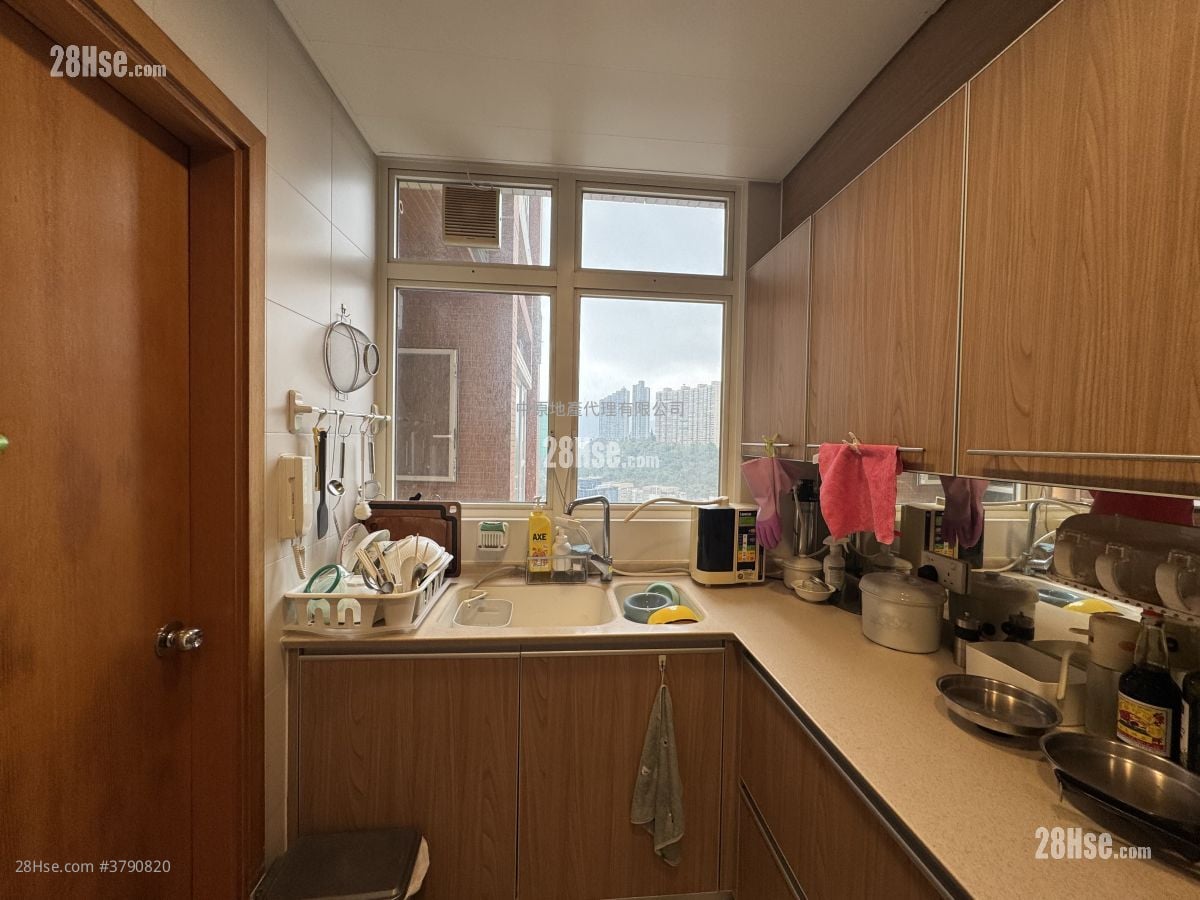 晋名峰 售盘 4 房 , 3 浴室 1,102 平方尺