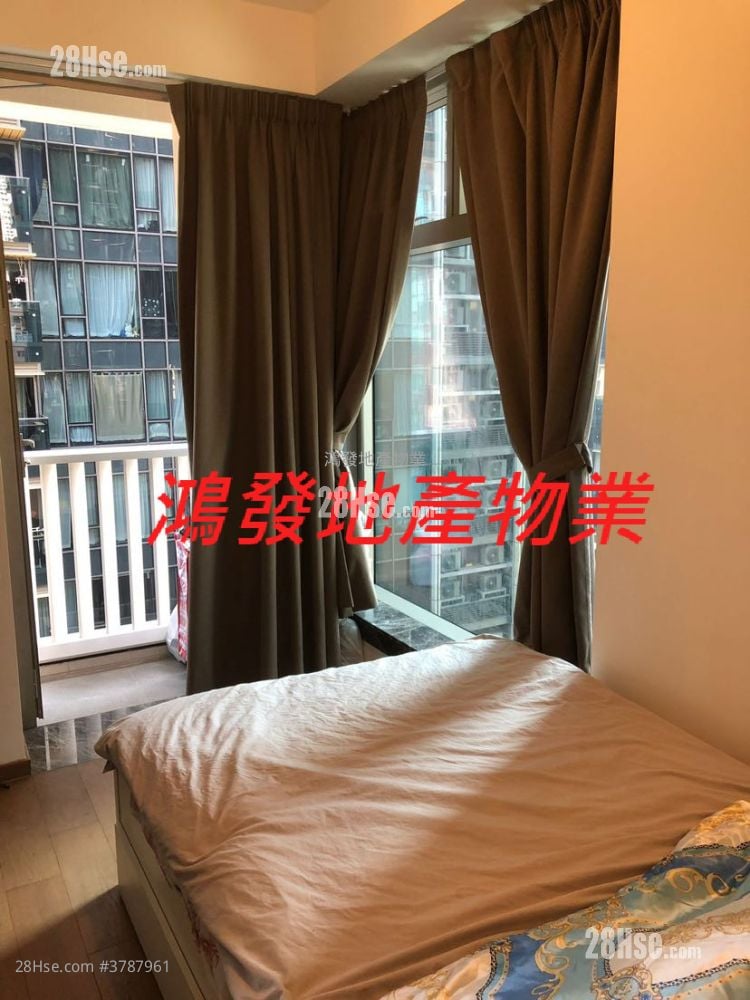 Sablier Sell 1 Bedroom , 1 Bathroom 331 ft²