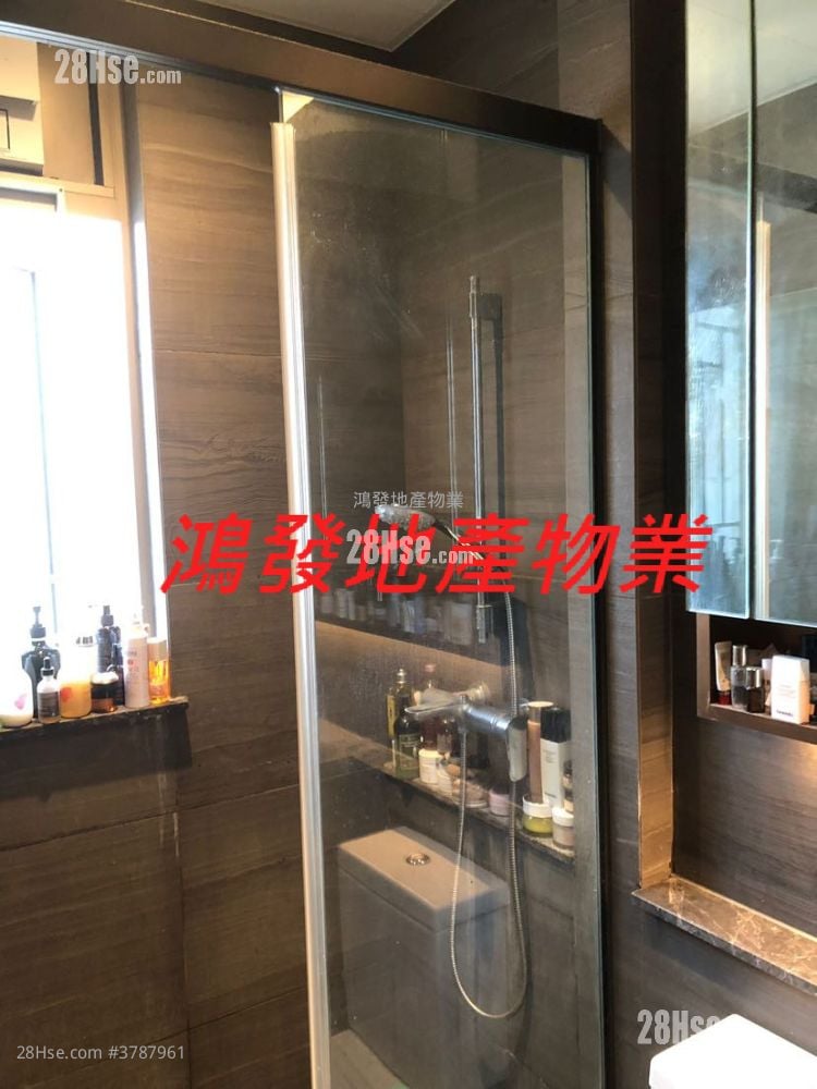 Sablier Sell 1 Bedroom , 1 Bathroom 331 ft²