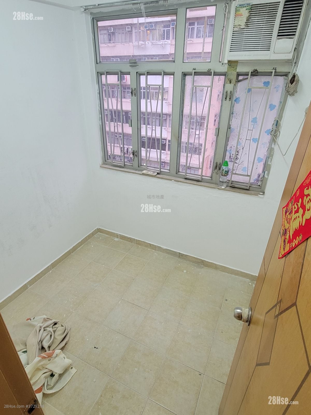 唐楼 租盘 2 房 , 1 浴室 280 平方尺