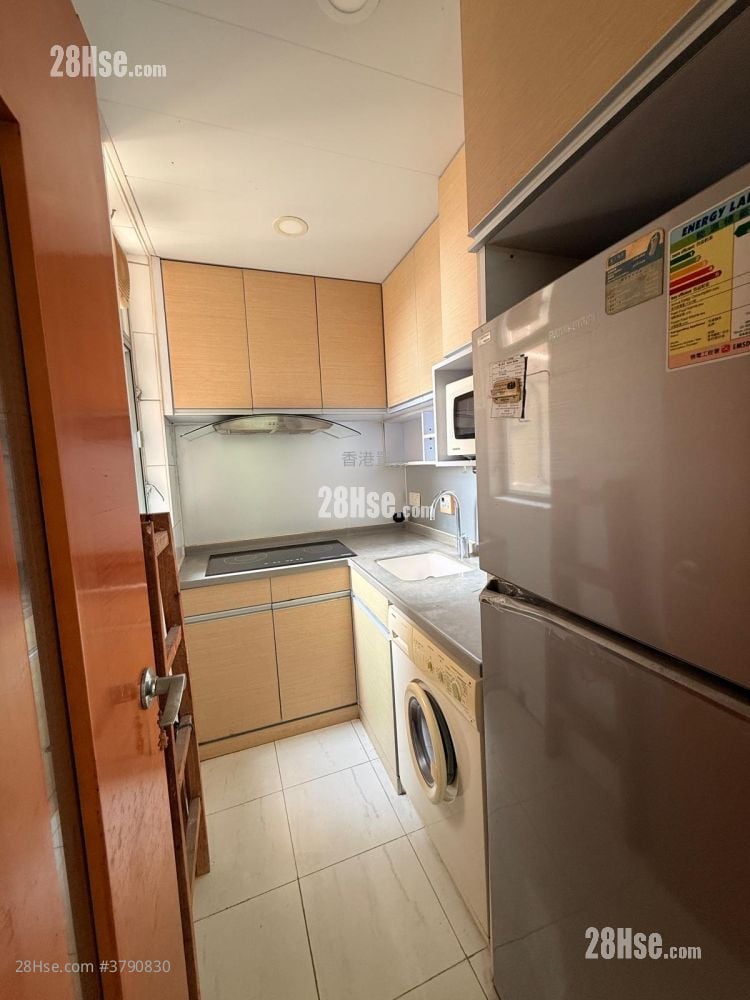 蓝天海岸 租盘 1 房 , 1 浴室 399 平方尺