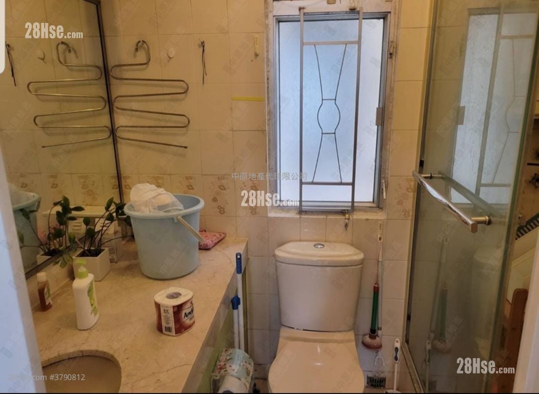 荃景花园 售盘 2 房 , 1 浴室 380 平方尺