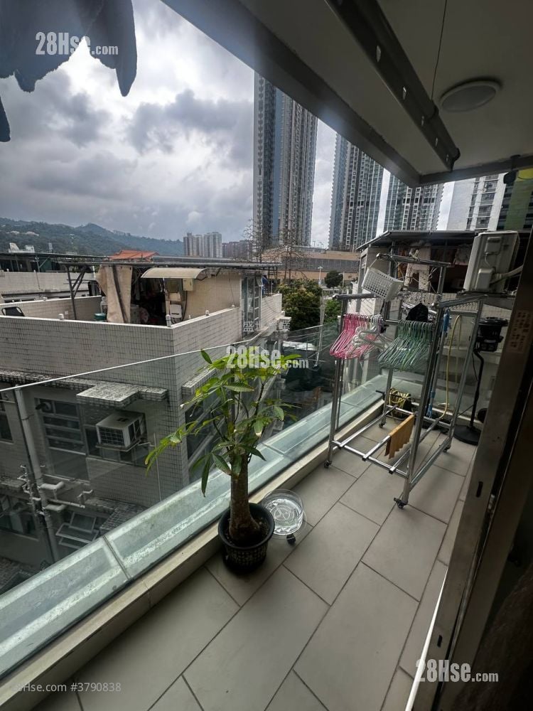 沙田豪苑 售盘 4 房 , 2 浴室 1,400 平方尺