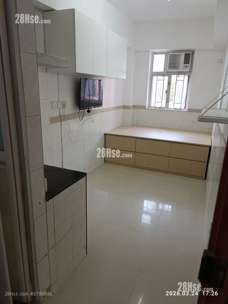 Wan Hon Mansion Rental Studio , 1 Bathroom 130 ft²