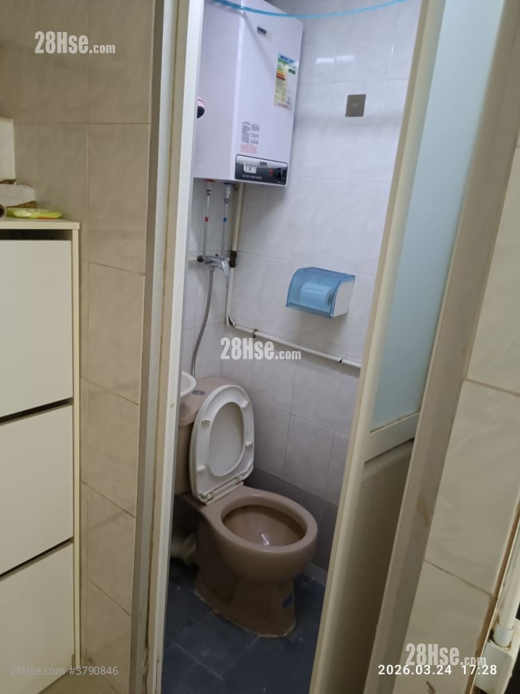 Wan Hon Mansion Rental Studio , 1 Bathroom 130 ft²