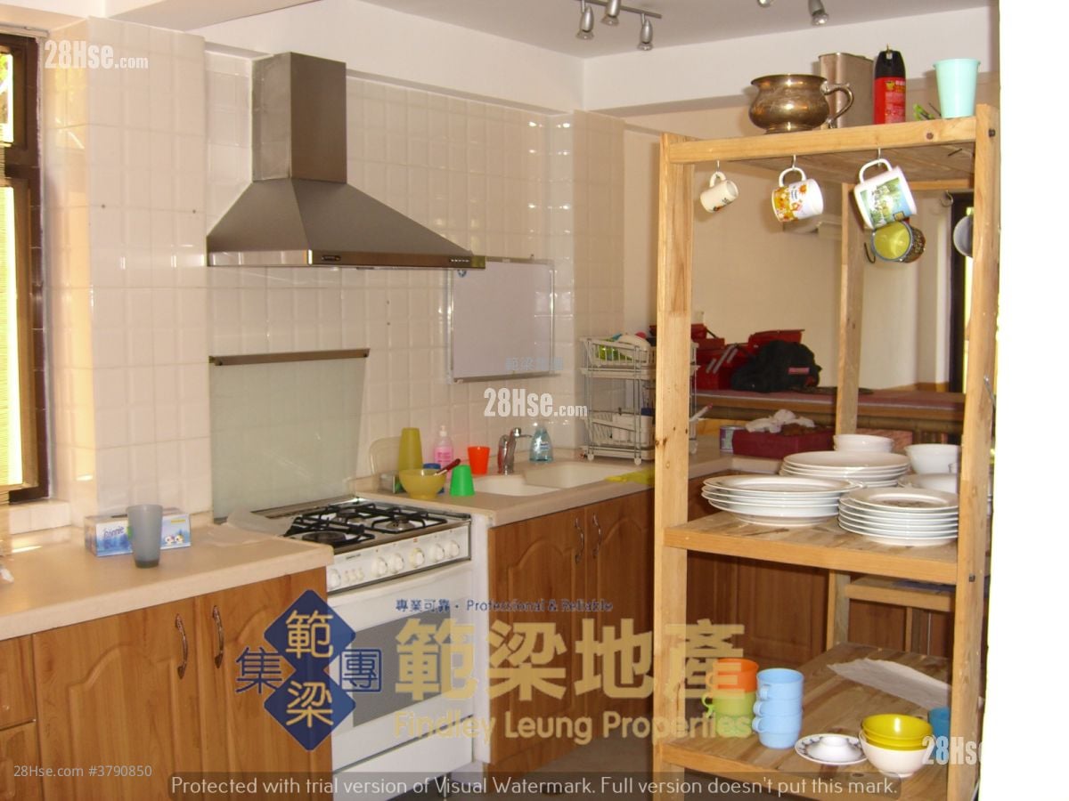 塘福村 售盘 4 房 , 3 浴室 2,100 平方尺