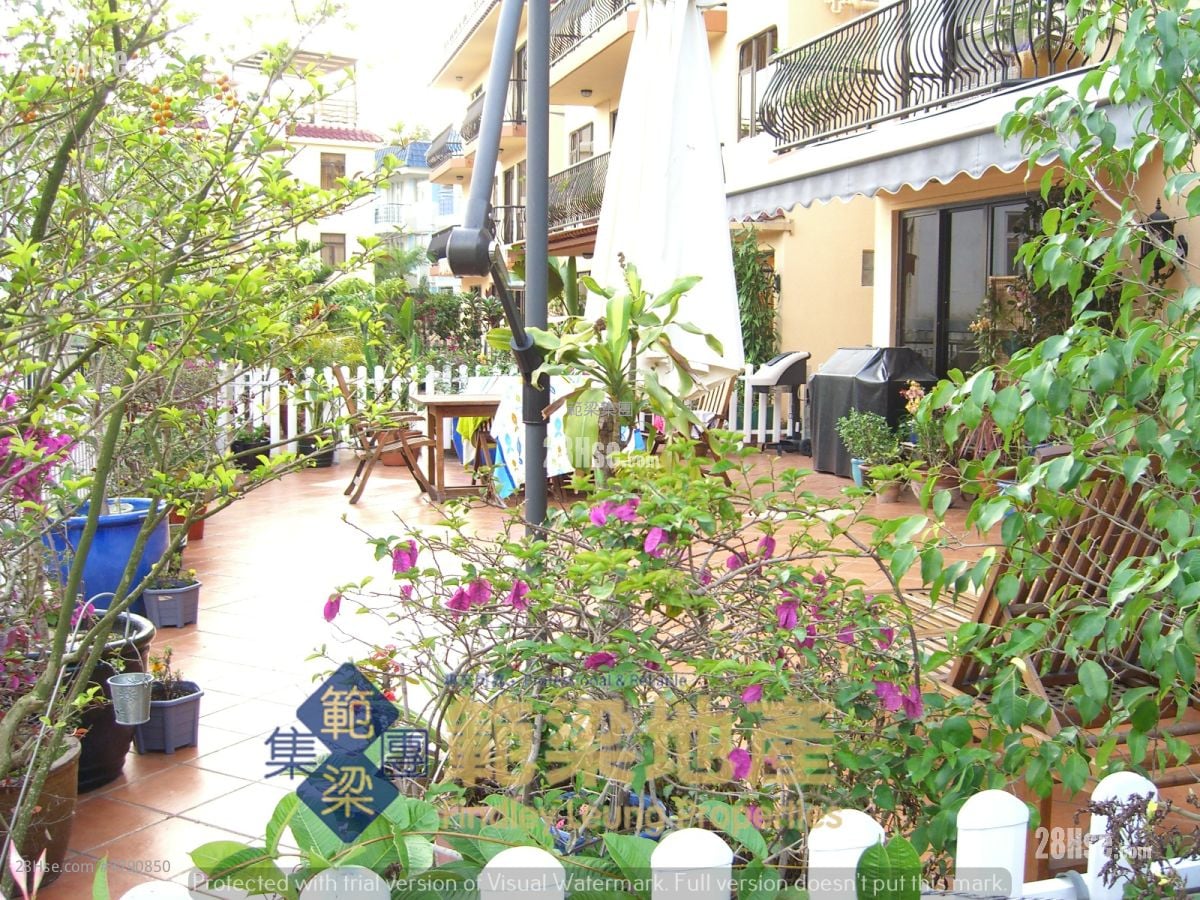 塘福村 售盘 4 房 , 3 浴室 2,100 平方尺