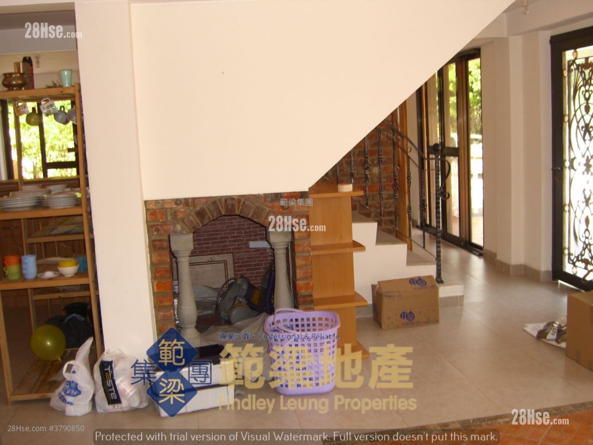 塘福村 售盘 4 房 , 3 浴室 2,100 平方尺