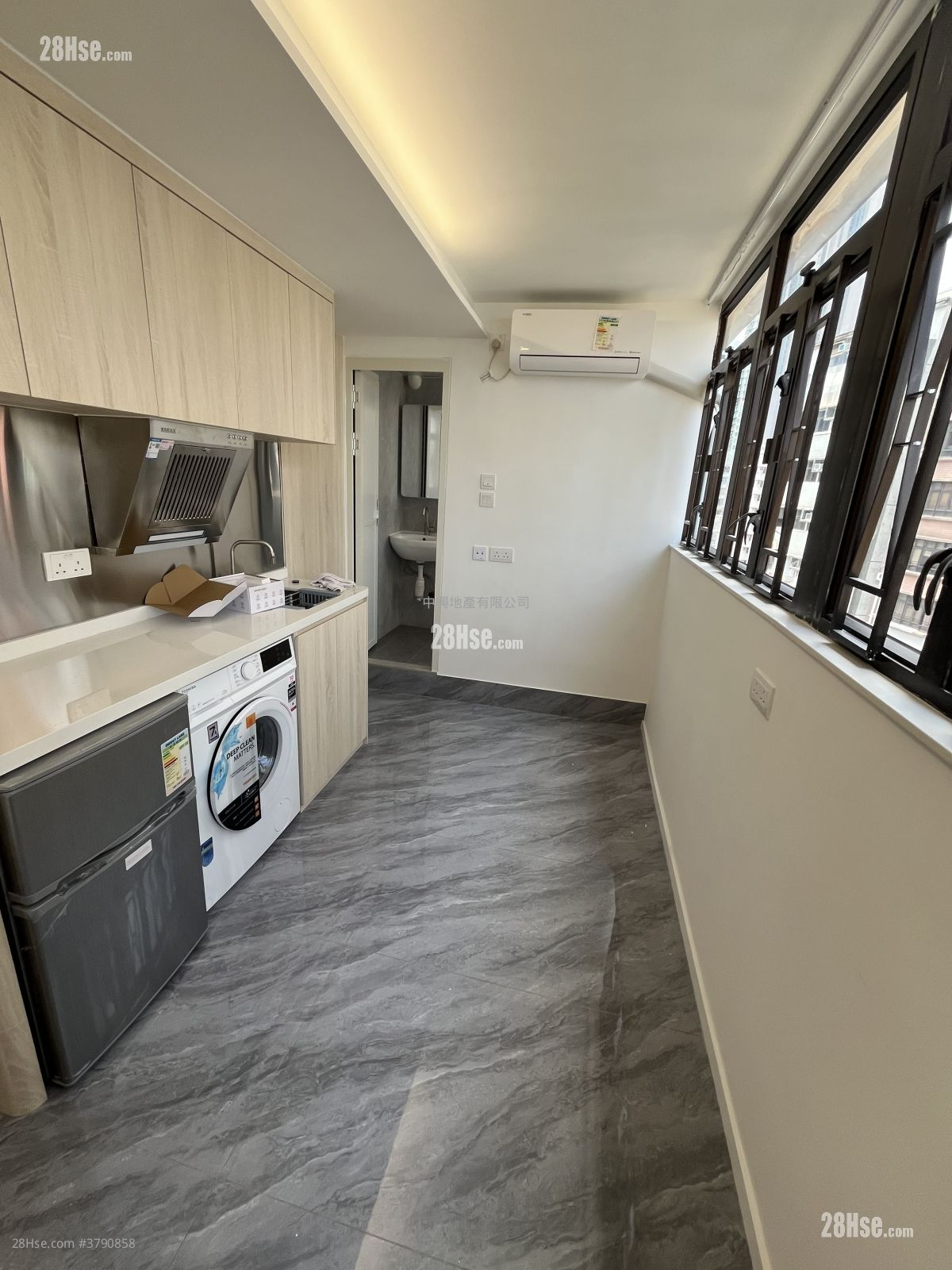 馀庆大厦 租盘 开放式间隔 , 1 浴室 180 平方尺