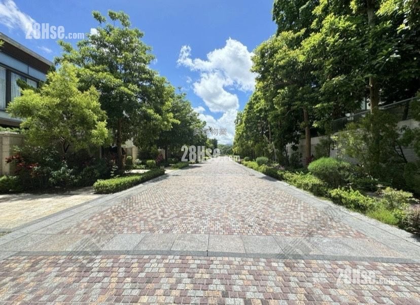 Valais Rental 2,011 ft²