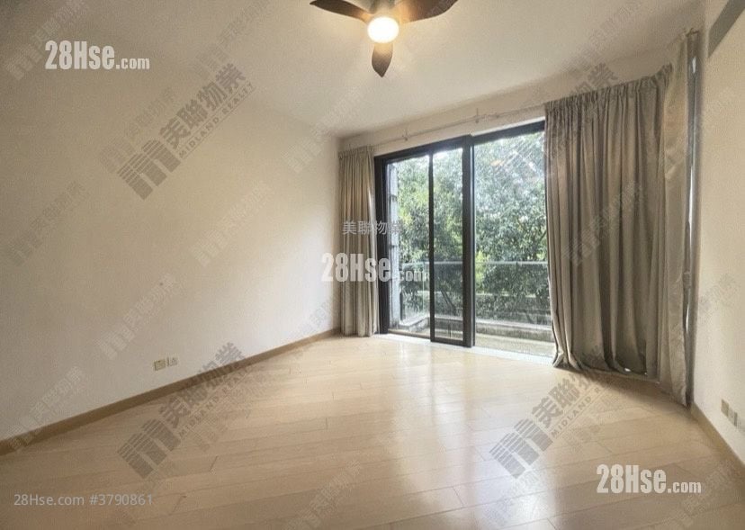 Valais Rental 2,011 ft²