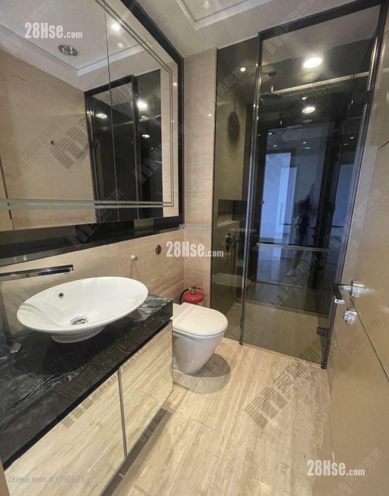 Valais Rental 2,011 ft²