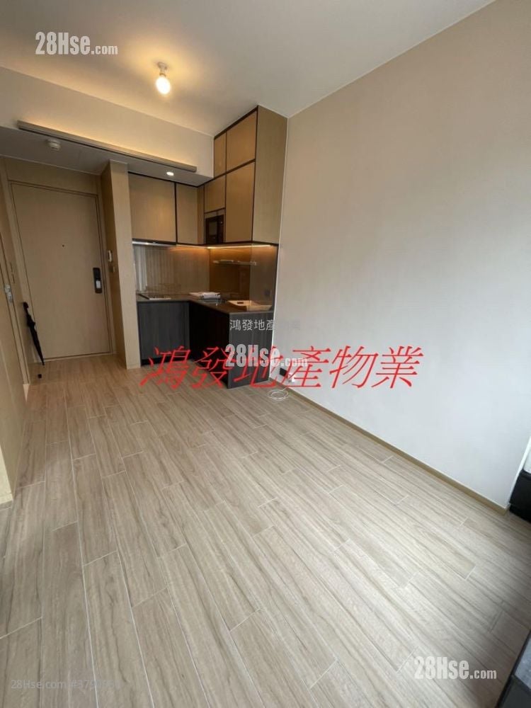 Cetus Square Mile Rental 1 Bedroom , 1 Bathroom 308 ft²