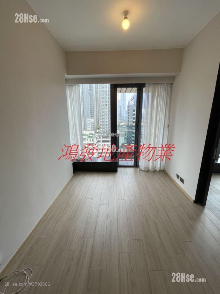 Cetus Square Mile Rental 1 Bedroom , 1 Bathroom 308 ft²