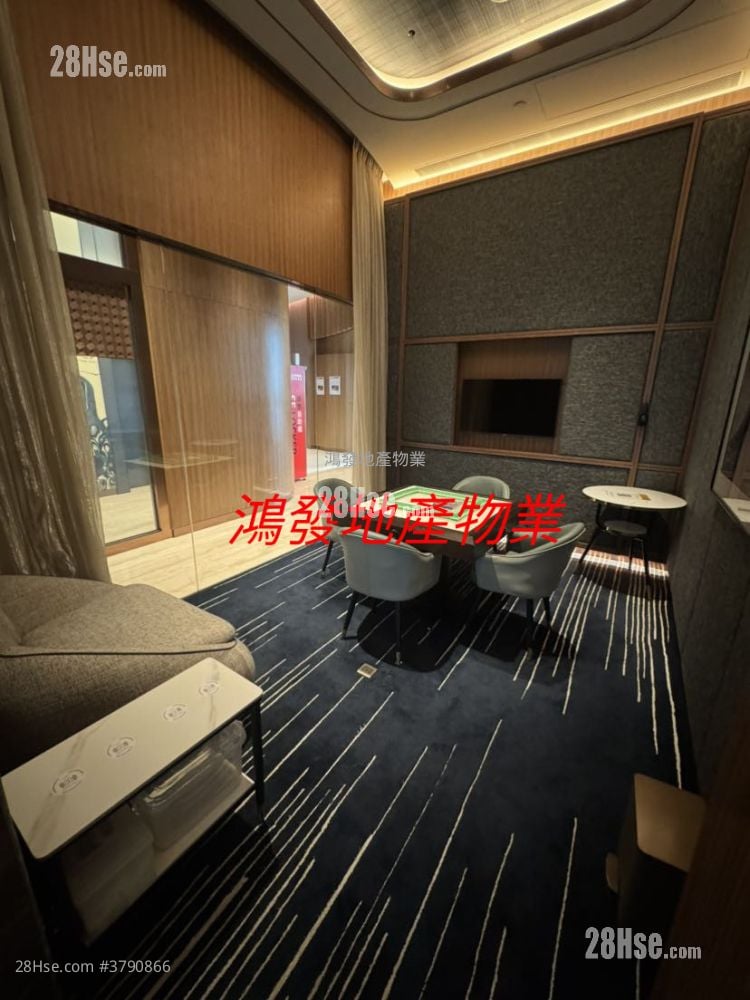 Cetus Square Mile Rental 1 Bedroom , 1 Bathroom 308 ft²