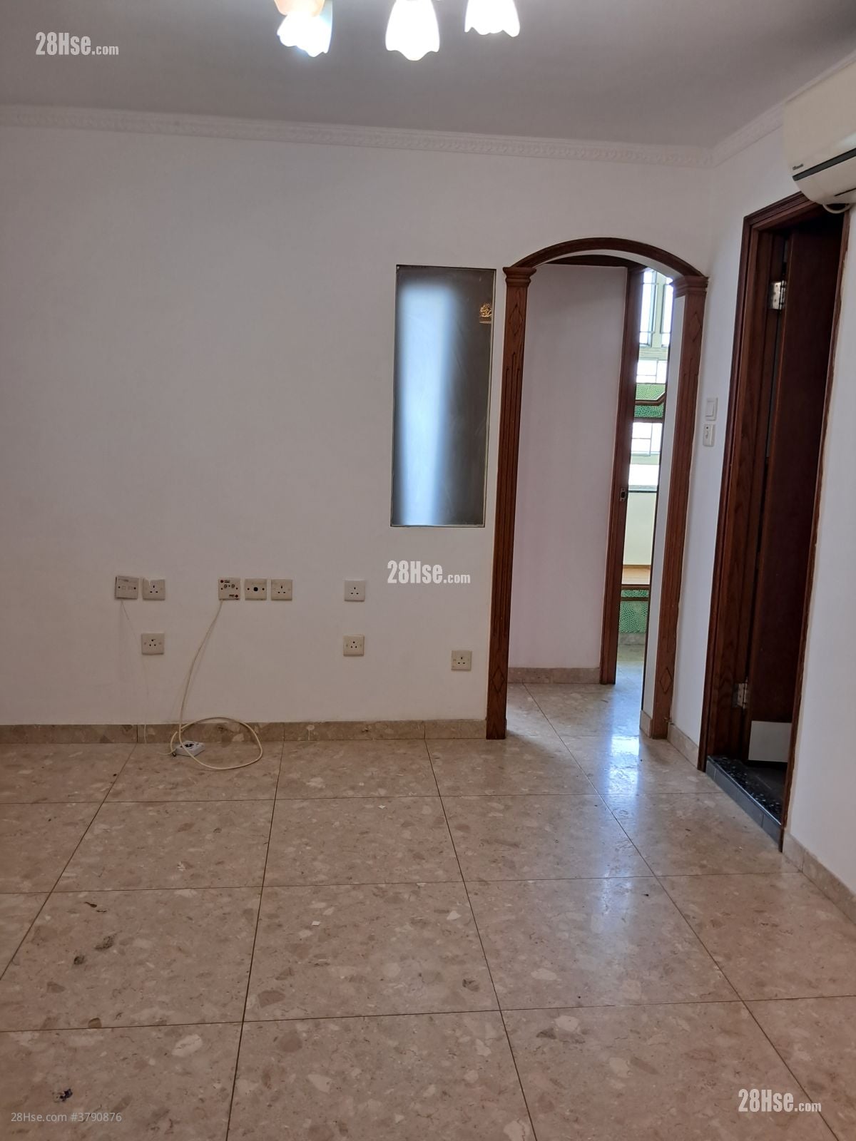 Siu Kwai Court Rental 2 Bedrooms , 1 Bathroom 385 ft²