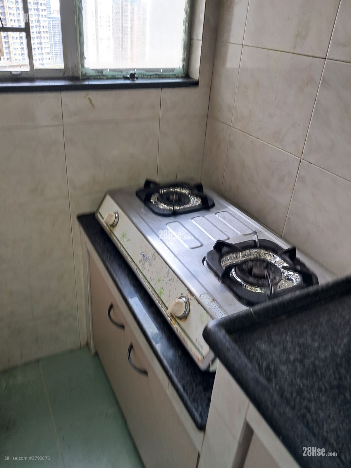 Siu Kwai Court Rental 2 Bedrooms , 1 Bathroom 385 ft²
