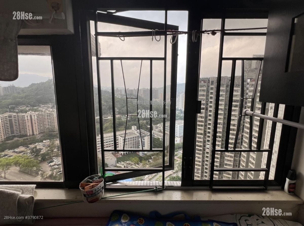 Tak Nga Court Sell 1 Bedroom , 1 Bathroom 489 ft²