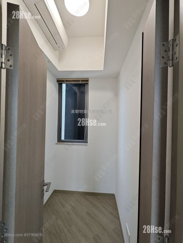 Sierra Sea Sell 2 Bedrooms 489 ft²